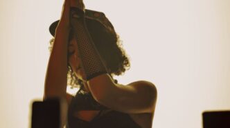 Giorgia Angiuli, ícone do psy-techno volta ao Brasil para sua estreia no Universo Paralello e também retorna ao Surreal Park, neste mês.
