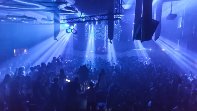 Anzuclub anuncia "One More Time", abertura única para reviver os momentos históricos de uma das casas noturnas mais importantes da cena.