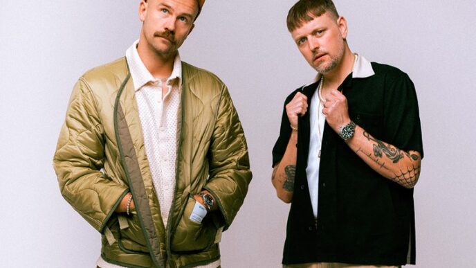 Adana Twins, duo alemão, retorna para uma noite que promete ser memorável. Eli Iwasa, DEPARTAMENTO e Gabi Fischer completam o line-up.