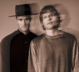 Dupla vencedora do Grammy, Bob Moses lança “BLINK” em 17 de outubro pela AWAL, com o single “Last Forever” já disponível.