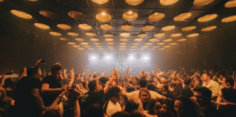 Festa retorna ao +55 em 20 de setembro para conectar passado, presente e futuro da música eletrônica e reforçar sua identidade.