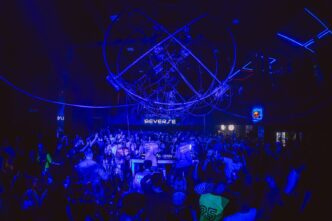 Reverse Club