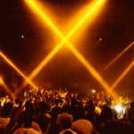 CAOS recebe a última data da turnê de 50 anos de D-Nox após reforma, com ZAC, Gui Accula e Graziano Raffa no lineup.