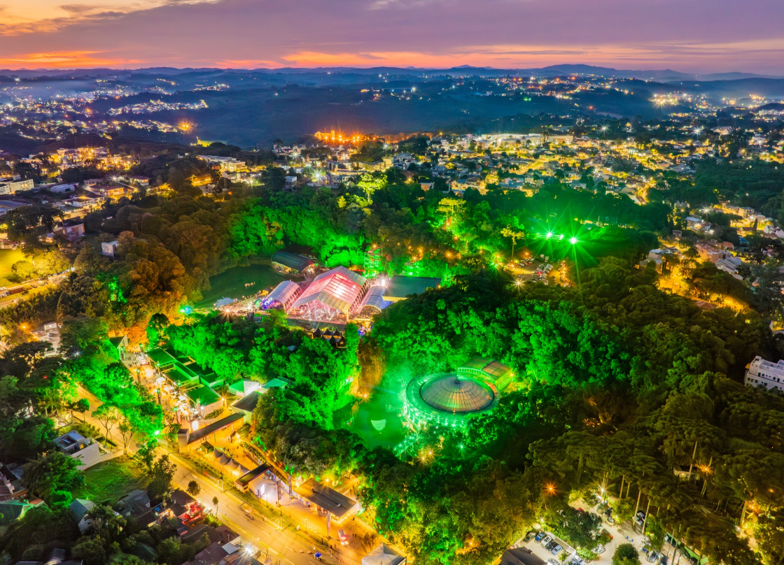 Warung Day Festival está de volta e anuncia o line-up oficial de 2026, com 21 atrações nacionais e internacionais, em Curitiba.