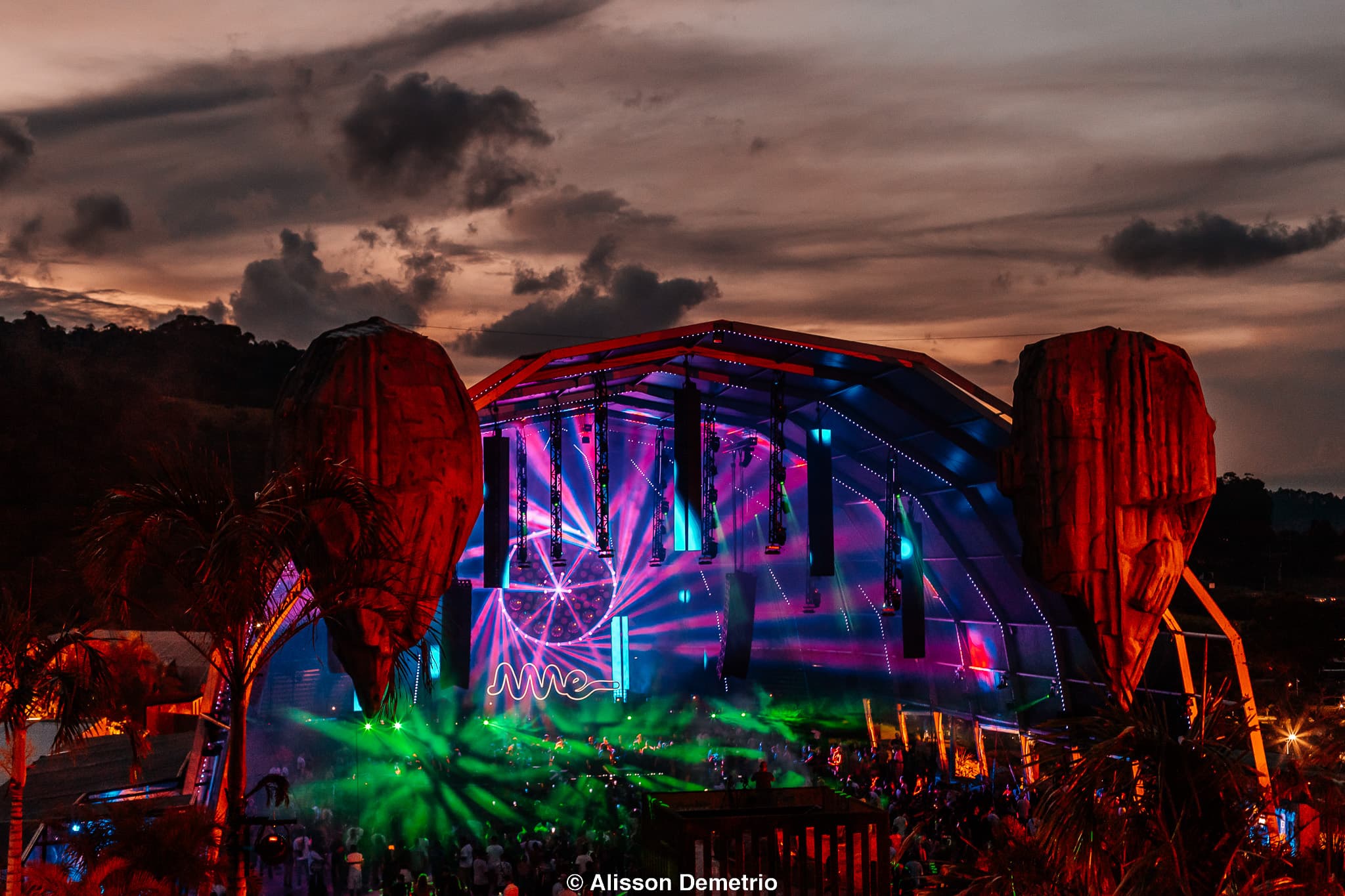 Ame Club Valinhos dá start à sua temporada de 2026 trazendo o melhor do Techno. Fred Lenix e Rob T.S completam o line-up nesta sexta (9).