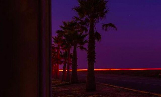 Cafe - Cuts like a knife