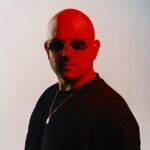 Single destaca fase criativa melódica de Victor Ruiz, antecipando o álbum VICTOR com atmosfera inspirada em Eric Prydz, no clássico "Allein".