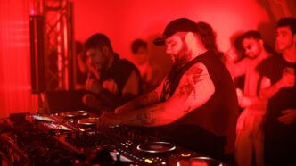 Dupla italiana referência do melodic techno, Mathame estreia no Laroc Club Valinhos, no dia 7 de novembro, com vendas abertas nesta quinta.